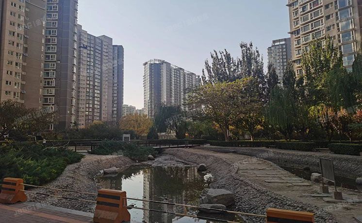 朝阳区 国美第一城2号楼13层2单元1601