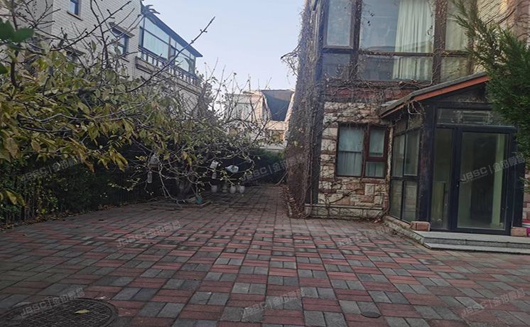 朝阳区 康城花园1区4号楼115号1-3层+车位 别墅