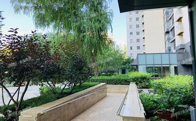 朝阳区 凤凰城A座23层2605室