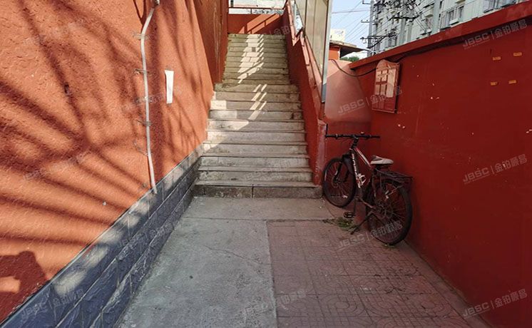 朝阳区 管庄西里甲5号楼4层5门401