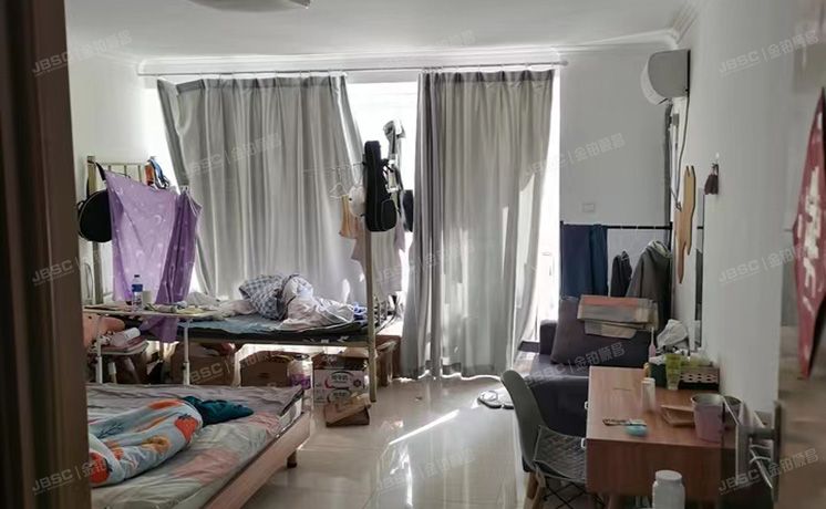 通州区 DBC加州小镇111号楼1层4-102