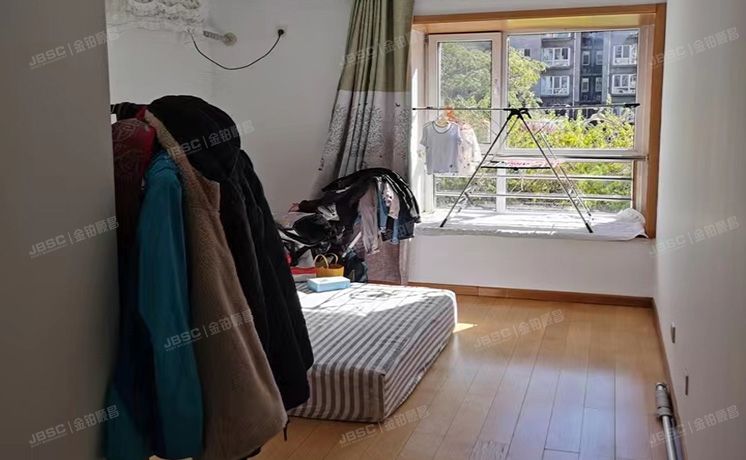 通州区 DBC加州小镇111号楼2层4-202