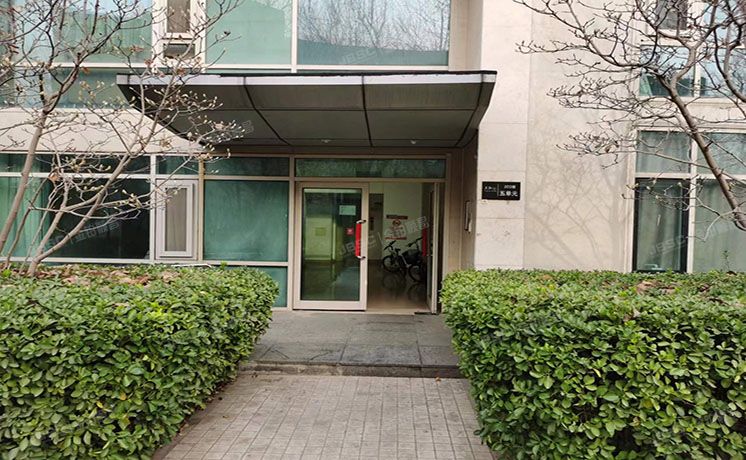 朝阳区 万象天际高尔夫202号楼15层5单元1802