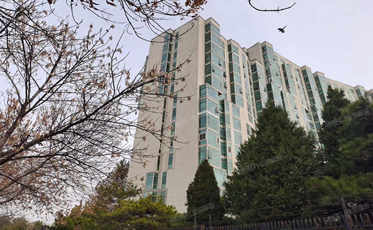 朝阳区 万象天际高尔夫202号楼15层5单元1802