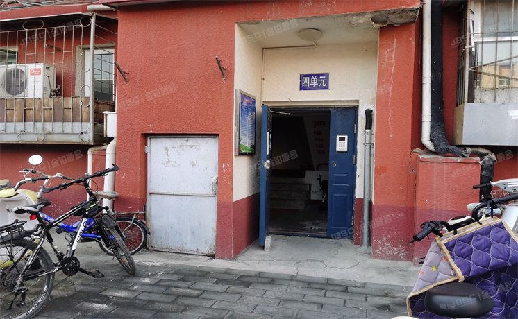 顺义区 石园东区17号楼3层四单元302