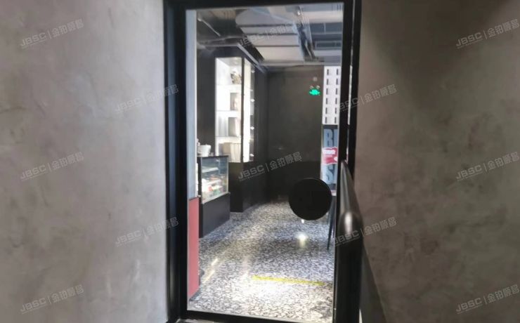 朝阳区 天鹅湾5号楼2层221 底商