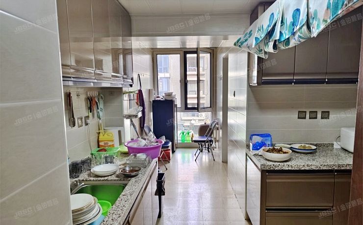 海淀区 鲁艺上河村三区6号楼3至4层3单元304