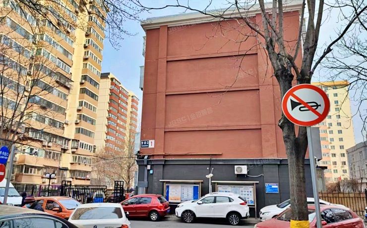 海淀区 甘家口1号楼2层1门202室