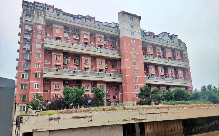 房山区 良乡行宫园小区一里17号楼12层至13层4-1201及跃层