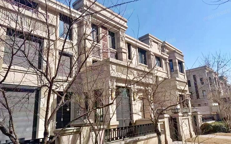 大兴区 鸿坤林语墅7号楼-2至2层102号 别墅