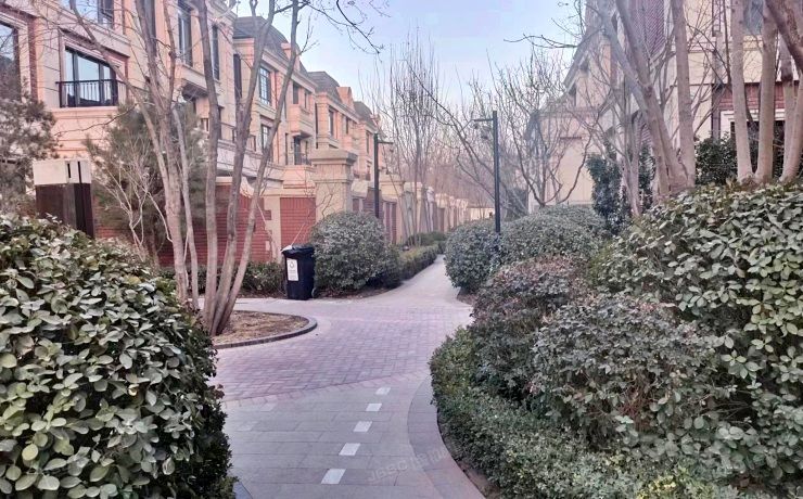 顺义区 金地中央世家7号楼-1至3层2 别墅