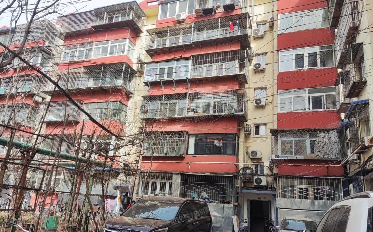 丰台区 新华街四里4号楼3层3-301