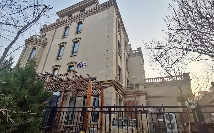 房山区 兴安路31号院28号楼3至4层四单元201室（天恒乐墅）