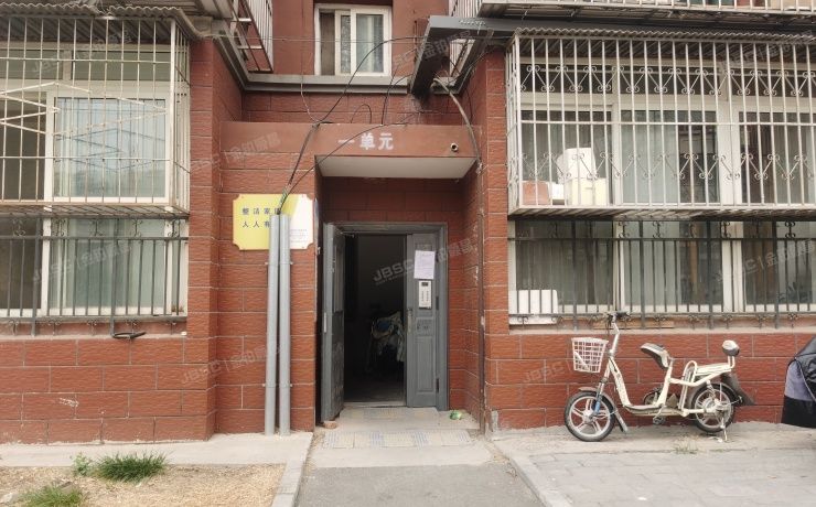 通州区 龙旺庄33号楼4层141（华龙小区）