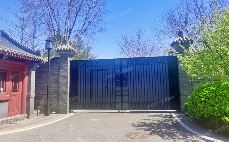 顺义区 李魏路宣庄户段8号院82号楼1至2层101（新华联潮白河8号）办公