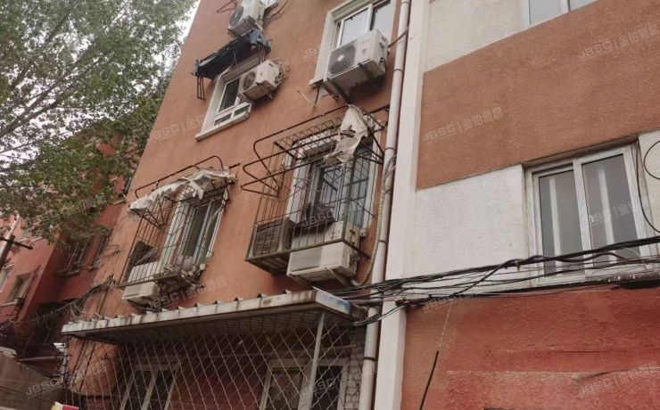 朝阳区 体育场路西甲4号楼2层1门201（西草园）