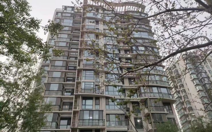 大兴区 香海园13号楼10层3单元1002（顺驰领海）