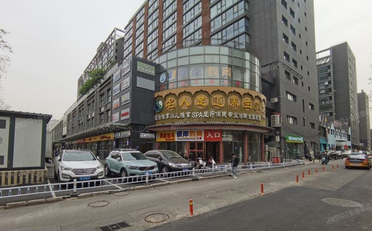 西城区 黄寺大街26号院6号楼1层01017-01028号、01029-01038号共2套（德胜置业大厦）商业