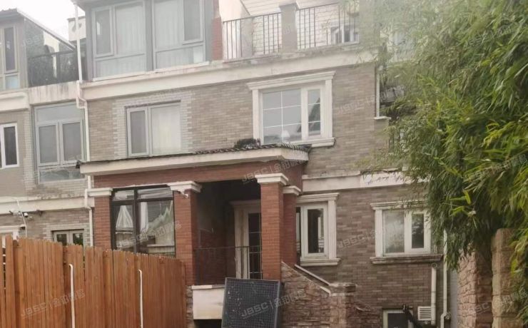 通州区 新海南里270号楼-1至3层102号（天鹅堡）别墅