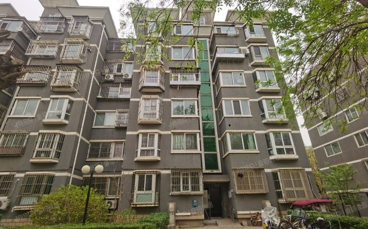 顺义区 馨港庄园二区10号楼3层7-301