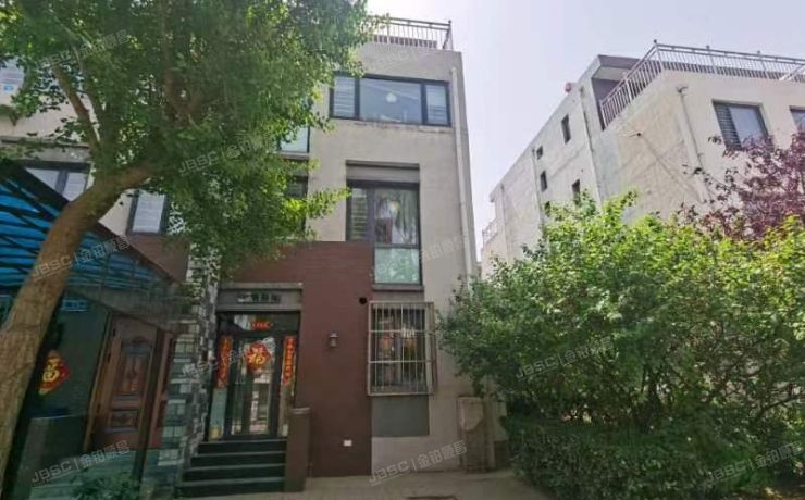 通州区 东潞苑八区55号楼1至3层111（尚东庭西区）别墅