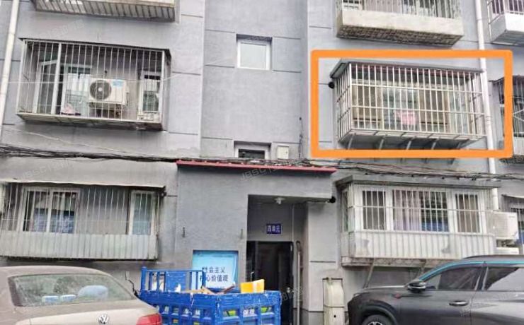 顺义区 仓上小区8号楼2层四单元202