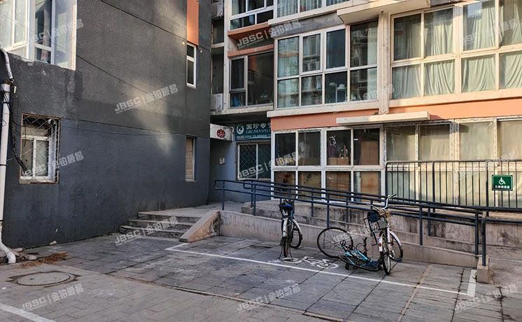 延庆区格兰山水1号住宅楼5层4-1-452室