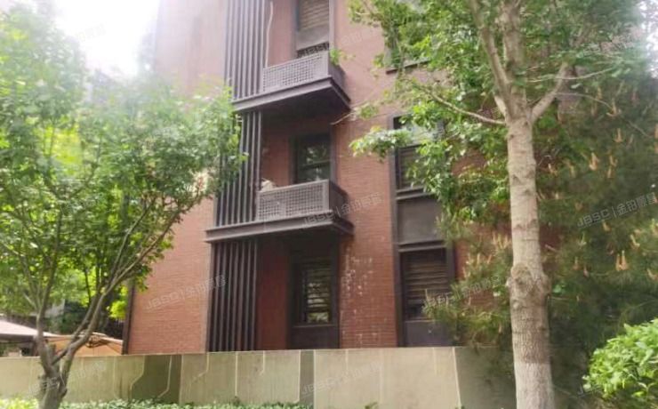 顺义区军营街16号院8号楼201室（金地未未来）