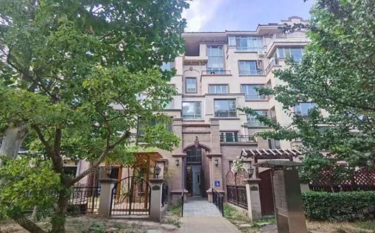 顺义区恒华西街2号院8号楼4层2单元401（恒华湖公馆）