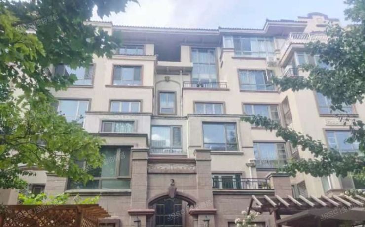 顺义区恒华西街2号院8号楼4层2单元401（恒华湖公馆）