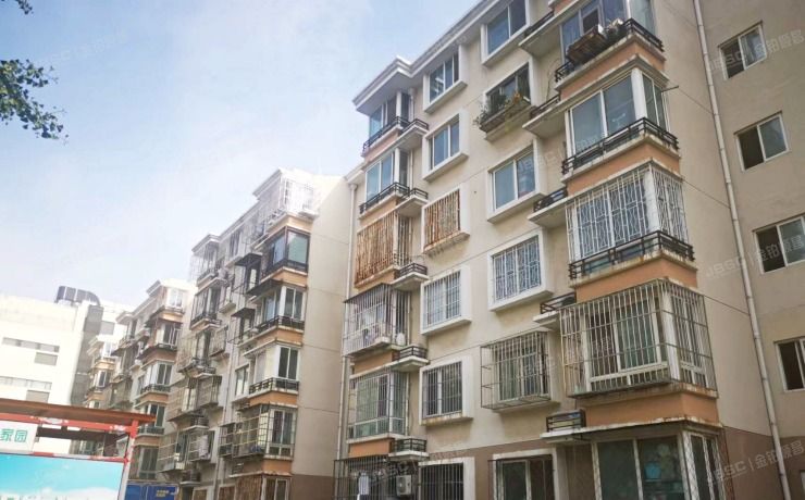 朝阳区 周庄嘉园东里2号楼4单元202室