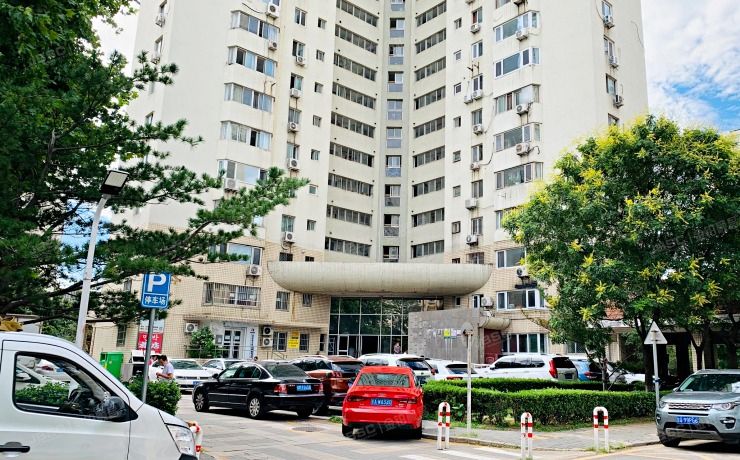 朝阳区 望京西园414号楼205室（望京新城）