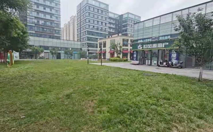 房山区篱笆园南路10号院8号楼4层402-办公（合景领峰）