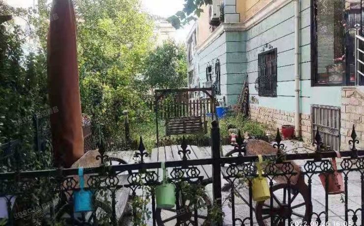 房山区良乡地区龙华苑30号楼4层B30-4