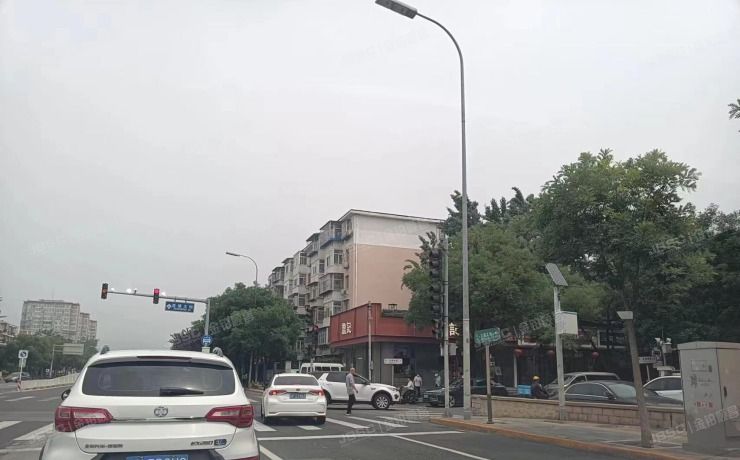 石景山区 古城路30号6层3单元44号 按经适房管理