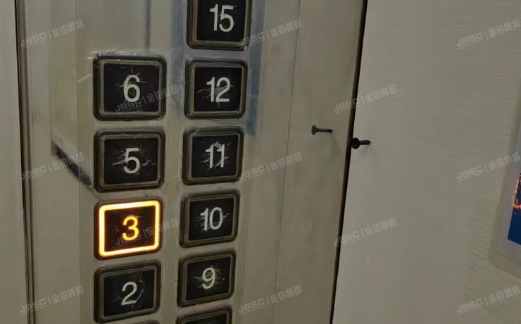 朝阳区南十里居28号院东润景枫7号楼3层3单元3B及E105、E107车位（东润枫景三期）