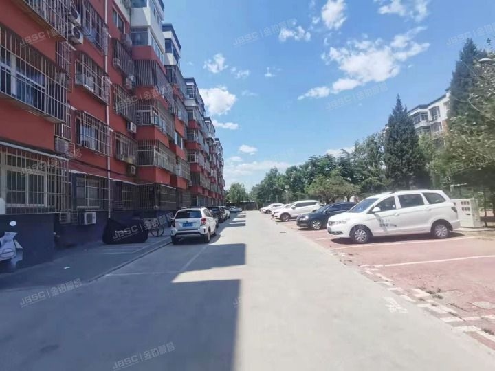 房山区良乡太平庄西里10号楼2层2-202