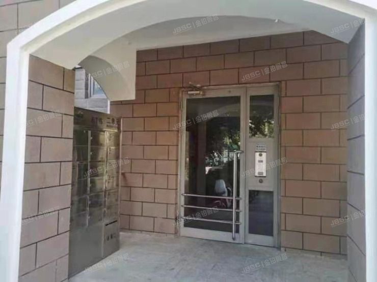 房山区长阳镇昊天北大街48号67号楼4层2单元402（加州水郡）