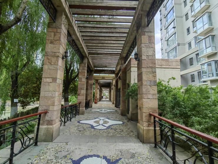 朝阳区广渠门外大街1号院8号楼24层2805（富力城A区）