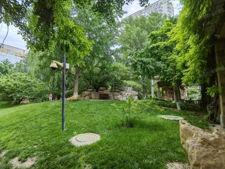 朝阳区广渠门外大街1号院8号楼24层2805（富力城A区）