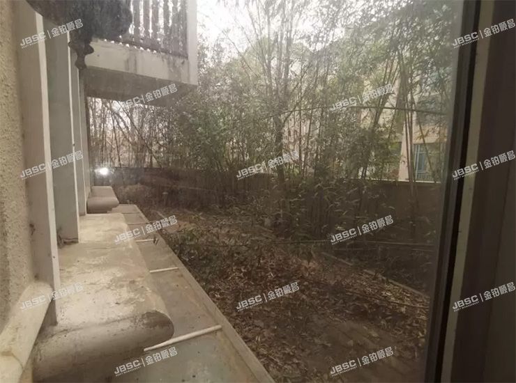 大兴区经济技术开发区天宝园二里二区32号楼-1至2层1门（浉城百丽）-联排别墅