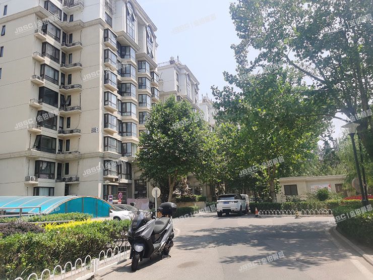 通州区潞苑东路40号院7号楼601室（珠江拉维小镇）