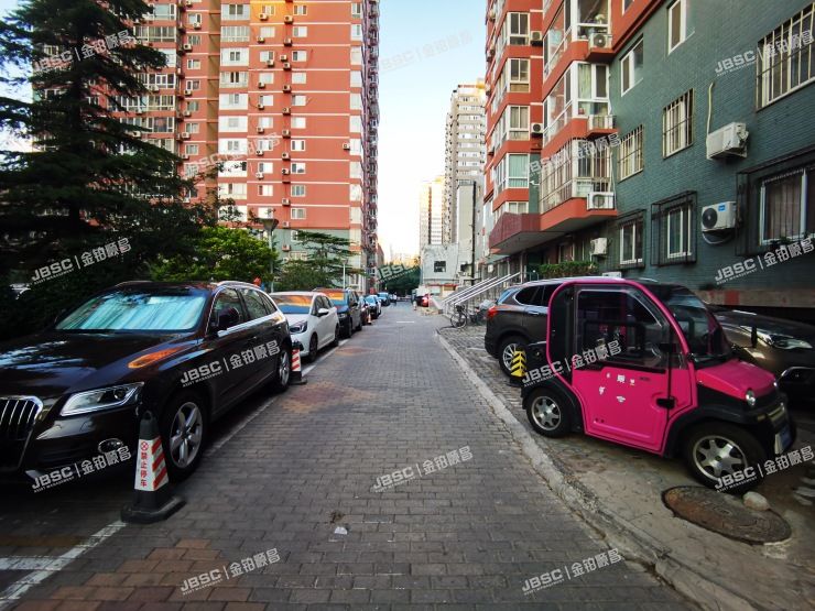 朝阳区 南新园中路114号楼106室（东景苑）