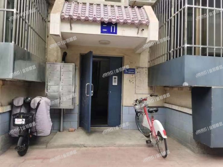 顺义区裕龙花园四区6号楼二单元201室