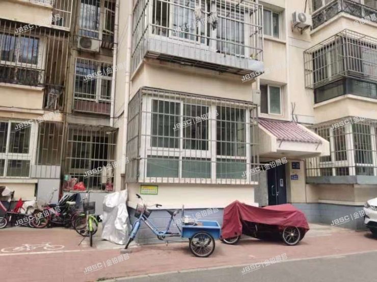 顺义区裕龙花园四区12号楼二单元101室