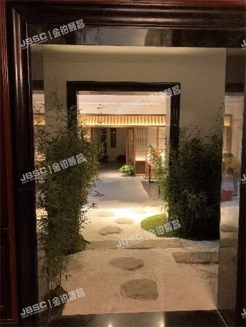 朝阳区 向军北里28号院3号楼102、103、105及201、202室 共5套（圣世一品）