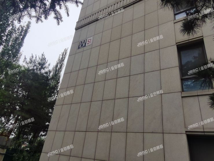 房山区 西潞街道太平庄东里51号楼6层702室（蓝爵公馆）