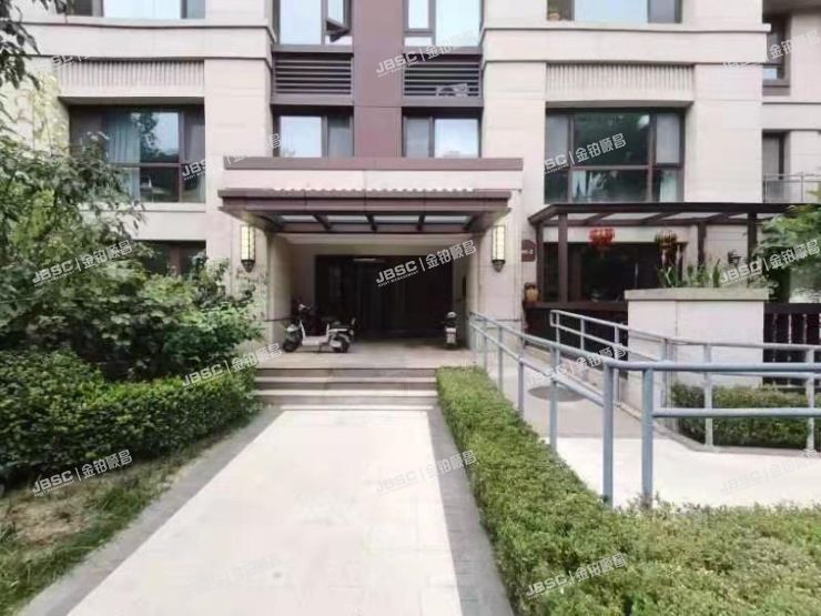 丰台区 长青路88号院40号楼2单元102室（领秀翡翠墅）