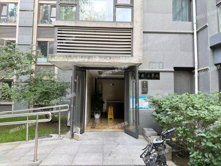 朝阳区 十里堡北里28号院3号楼3单元1202室（新华联丽景）