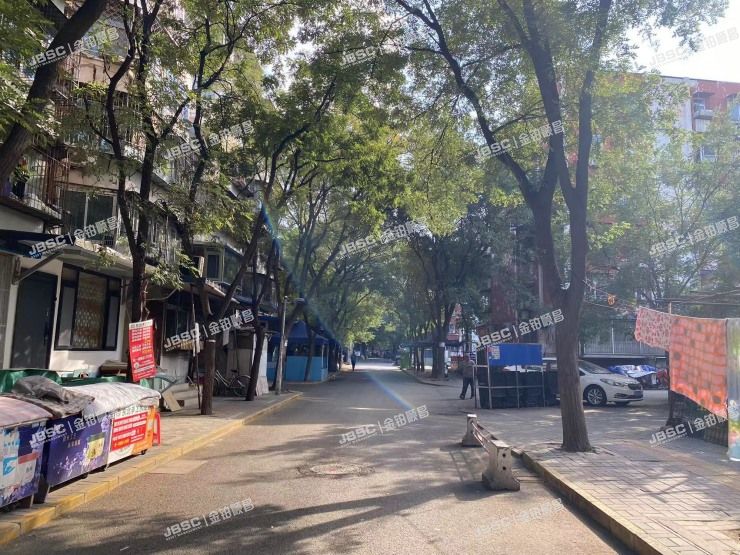 丰台区 马家堡西里33号楼15单元301室